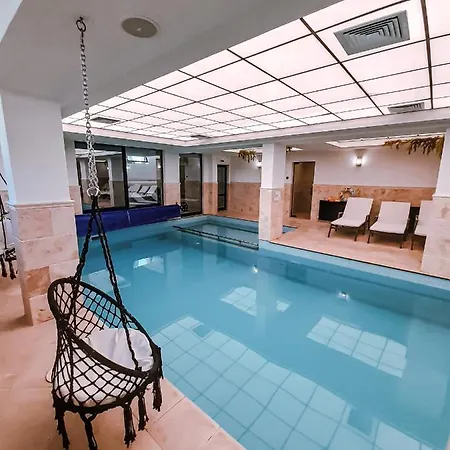 Lusi Holiday, смолянски езера شقة *