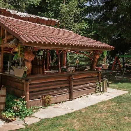 Lusi Holiday, смолянски езера شقة سموليان