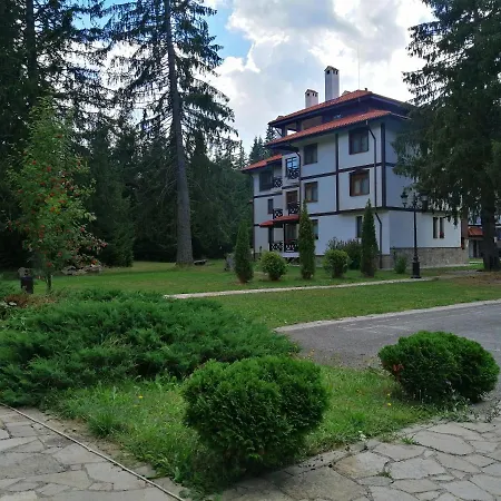 Lusi Holiday, смолянски езера * Smolan