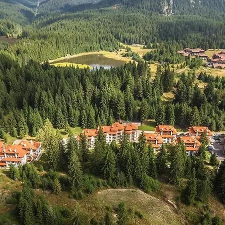 Lusi Holiday, смолянски езера