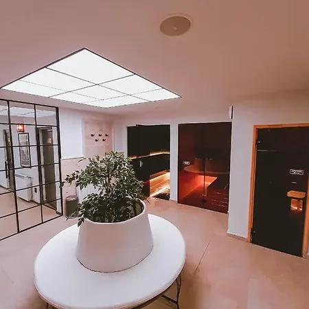 Lusi Holiday, смолянски езера شقة سموليان