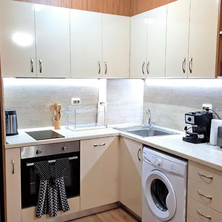 Apartment Lusi Holiday, смолянски езера *